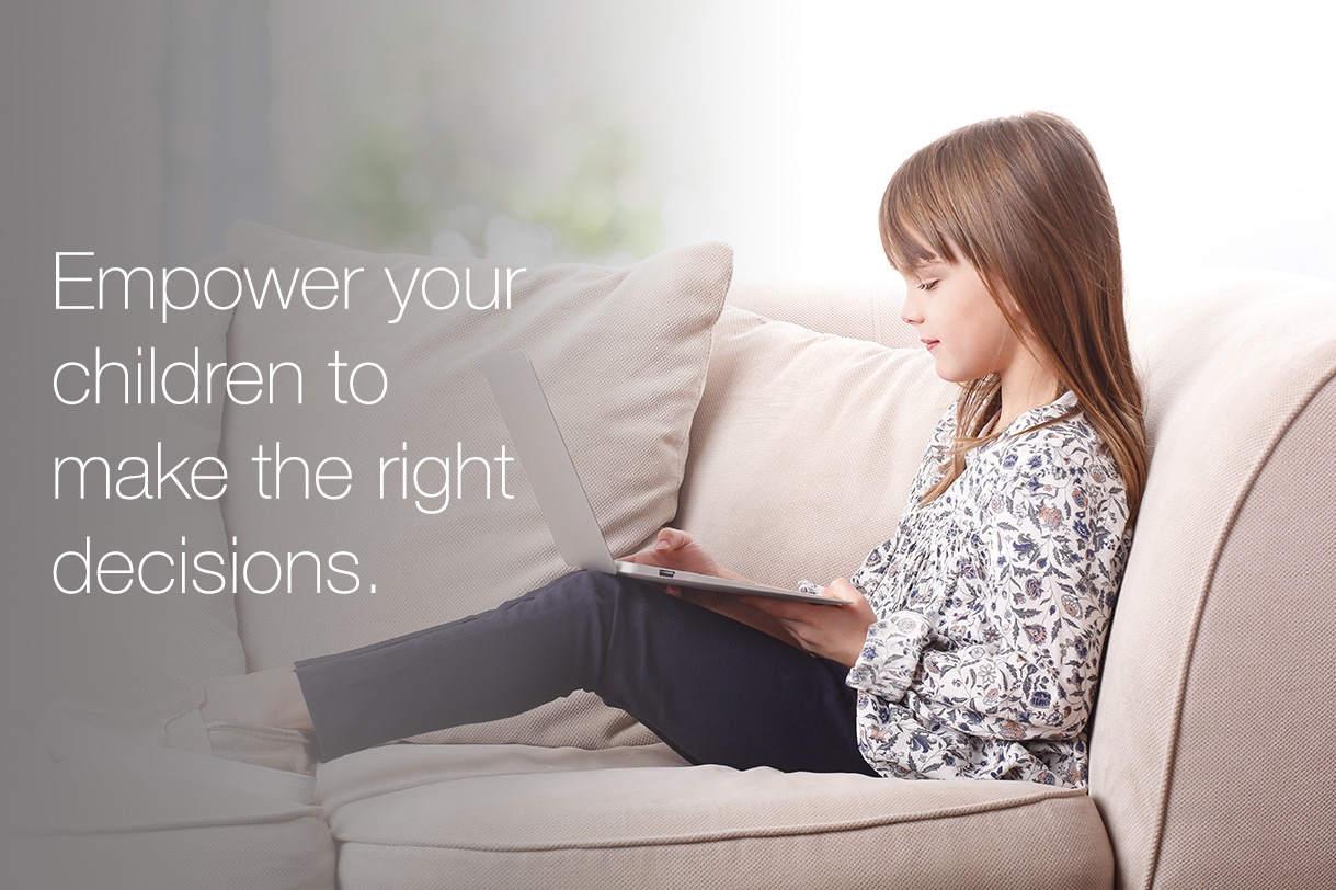 7 Ways to Keep Your Child Safe on The The Right Click